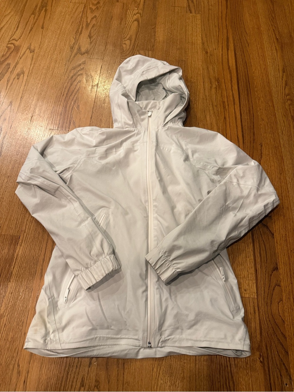 Lululemon Light beige Hooded Windbreaker Jacket, lined
